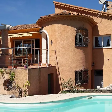 L'ecureuil De L'esterel Bed & Breakfast
