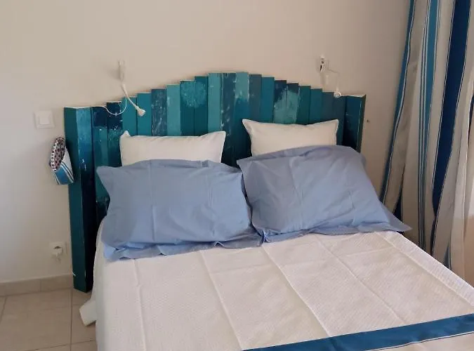 Bed and Breakfast L'ecureuil De L'esterel 4*